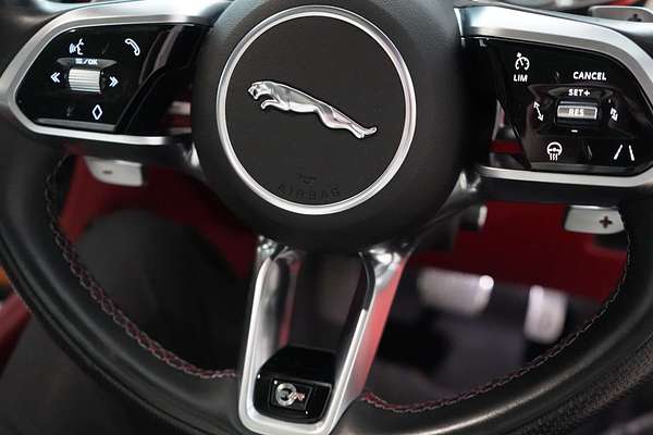 2021 Jaguar F-PACE SVR X761