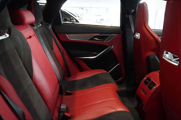 2021 Jaguar F-PACE SVR X761