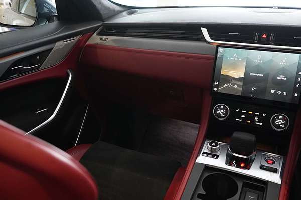 2021 Jaguar F-PACE SVR X761