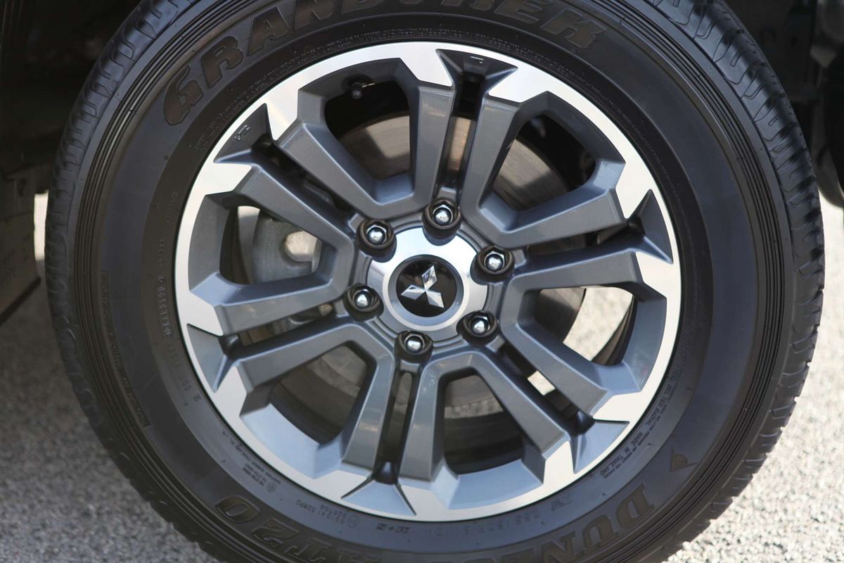 2020 Mitsubishi Triton GLS MR 4X4