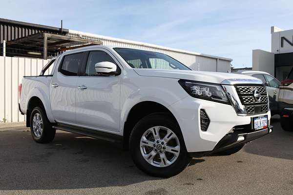 2021 Nissan Navara ST D23 4X4