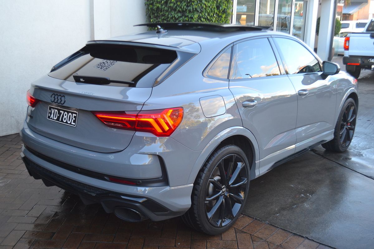 2023 Audi RS Q3 F3
