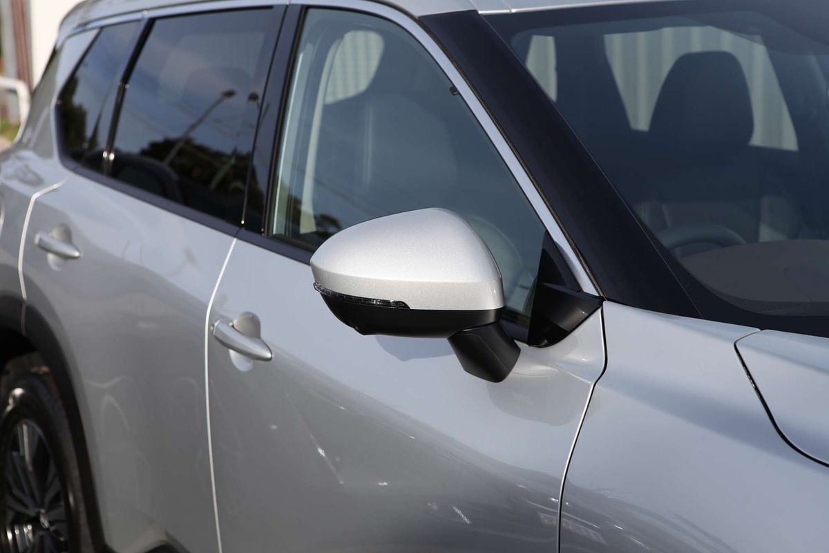 2025 Nissan X-TRAIL ST-L e-POWER T33