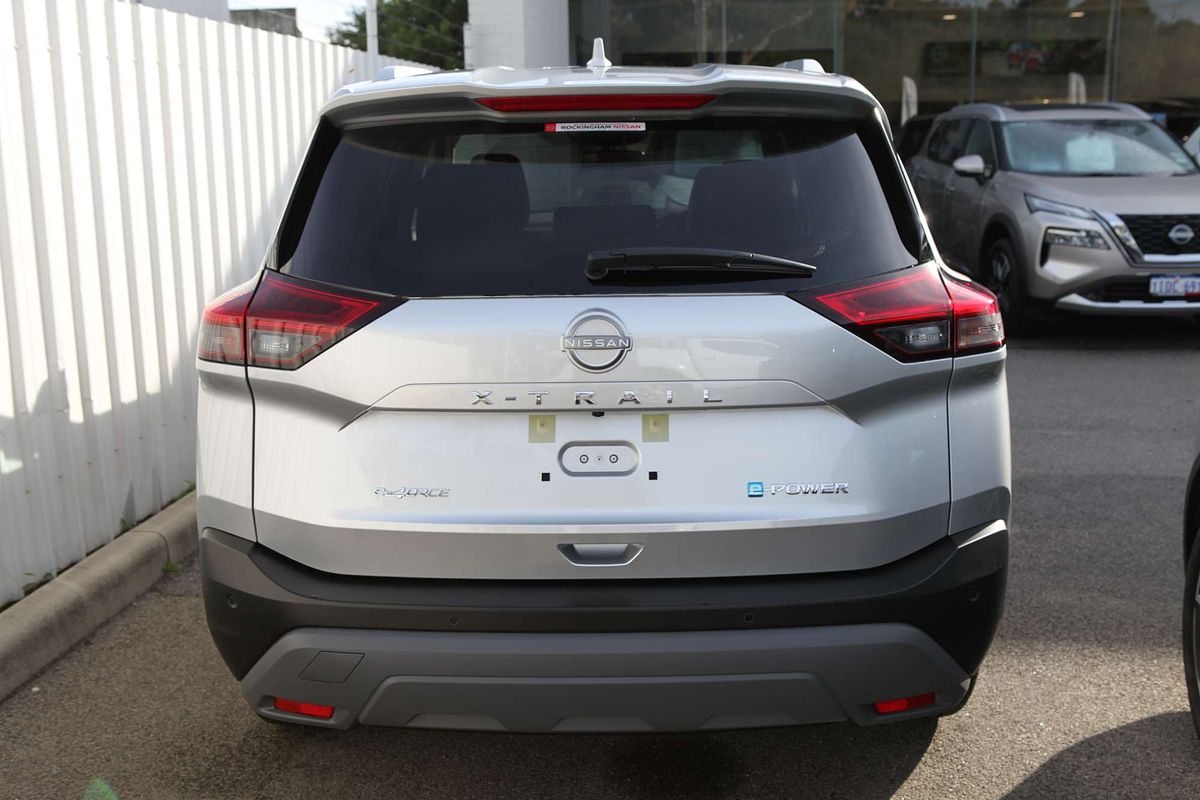 2025 Nissan X-TRAIL ST-L e-POWER T33