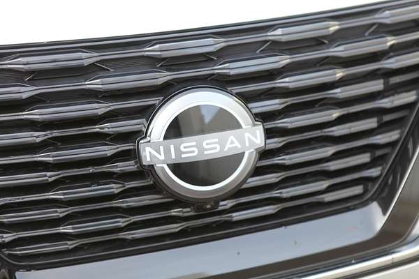 2025 Nissan X-TRAIL ST-L e-POWER T33