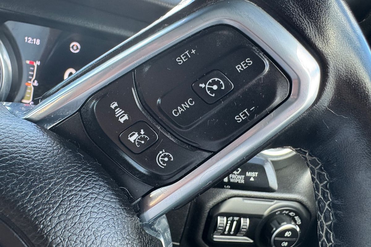 2020 Jeep Wrangler Unlimited Overland JL