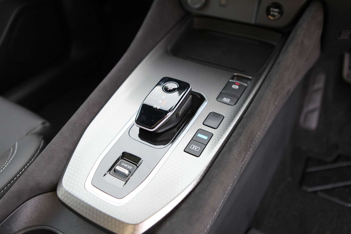 2025 Nissan QASHQAI N-DESIGN e-POWER J12