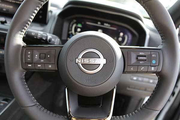 2025 Nissan QASHQAI N-DESIGN e-POWER J12