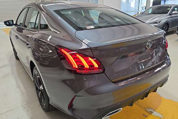 2024 MG MG5 Essence