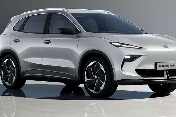 2025 MG MGS5 EV Excite 49 ZS3EM