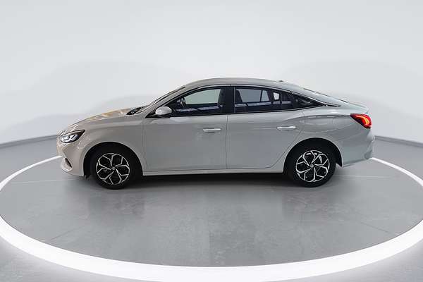 2024 MG MG5 Vibe