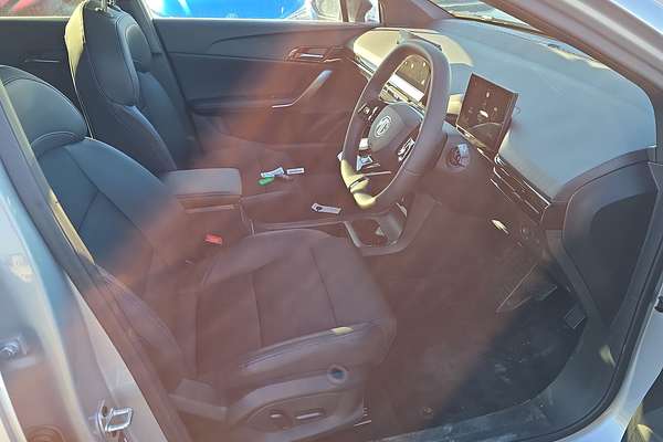2024 MG MG4 Essence 64 150kW MEH32