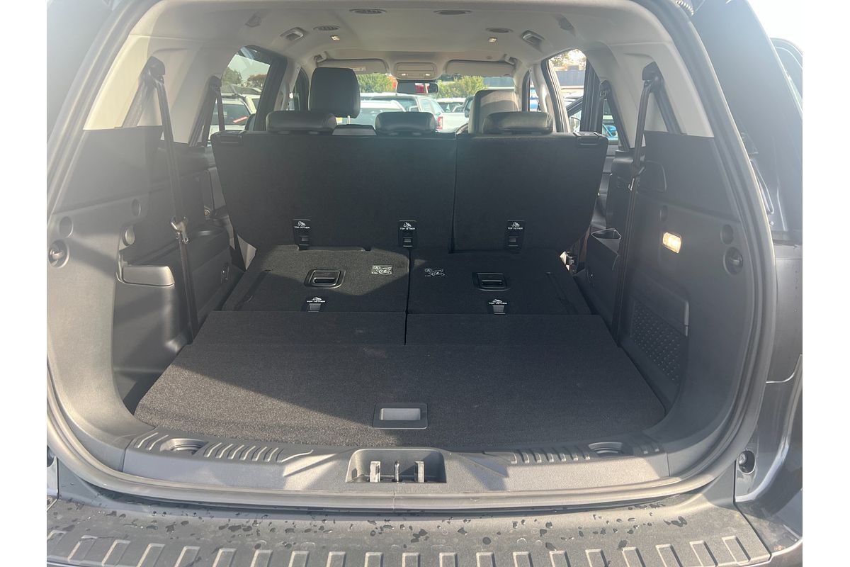 2025 Ford Everest Sport 2.0L