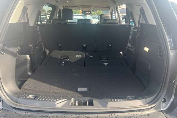 2025 Ford Everest Sport 2.0L