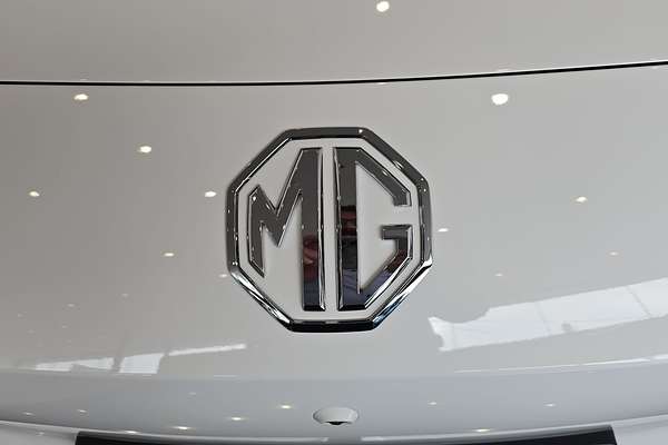 2025 MG MGS5 EV Essence 49 ZS3EM