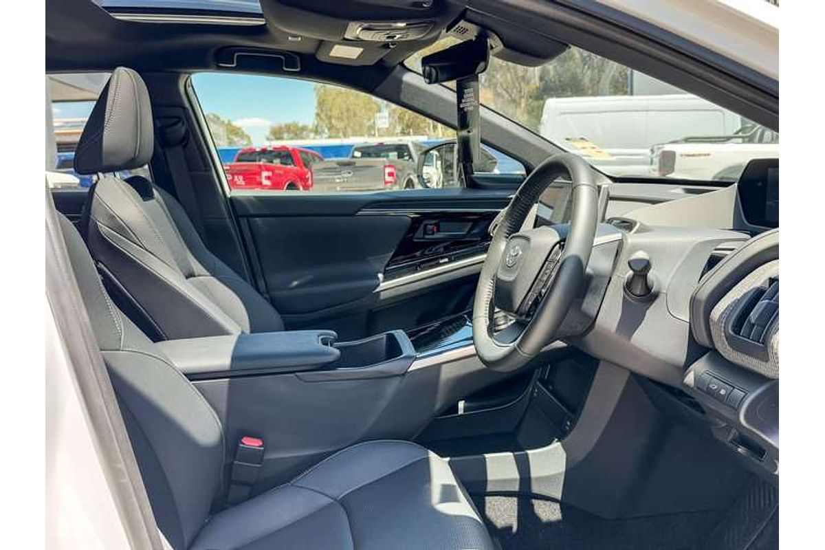 2023 Toyota bZ4X  YEAM15R