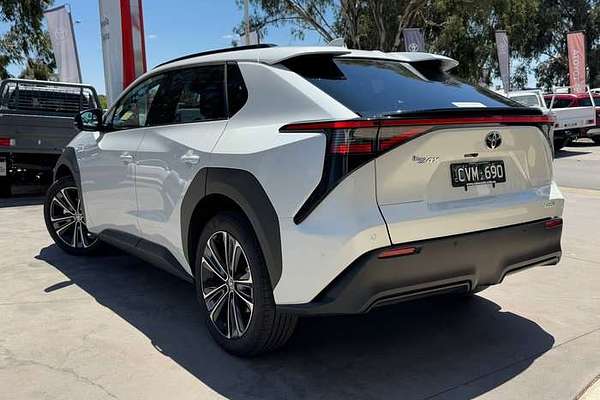 2023 Toyota bZ4X  YEAM15R