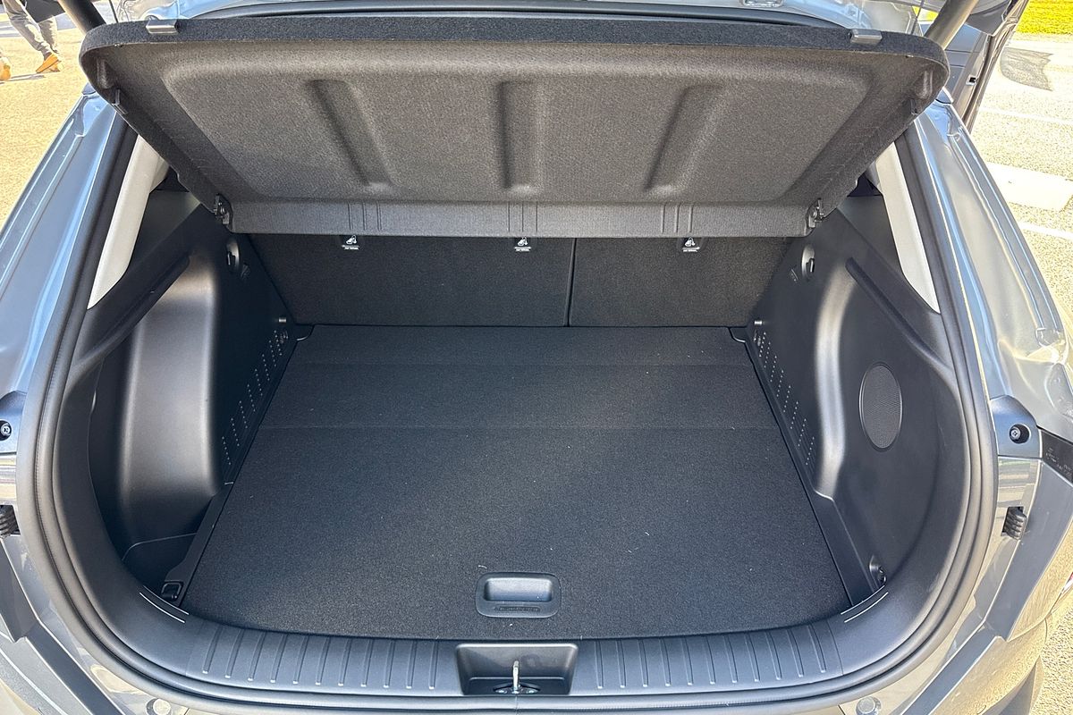 2025 Hyundai Kona Premium SX2.V2