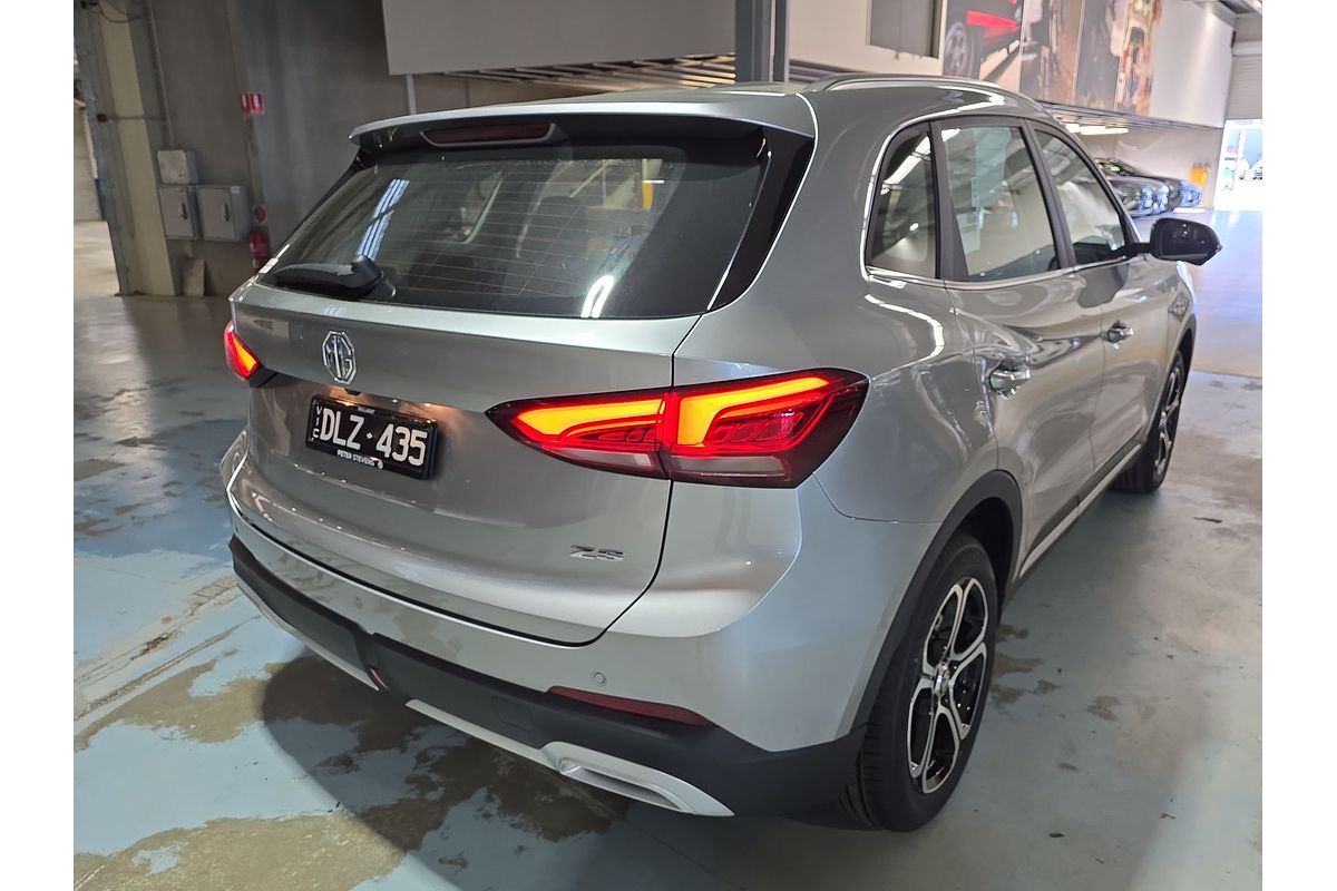 2025 MG ZS Essence ZS32