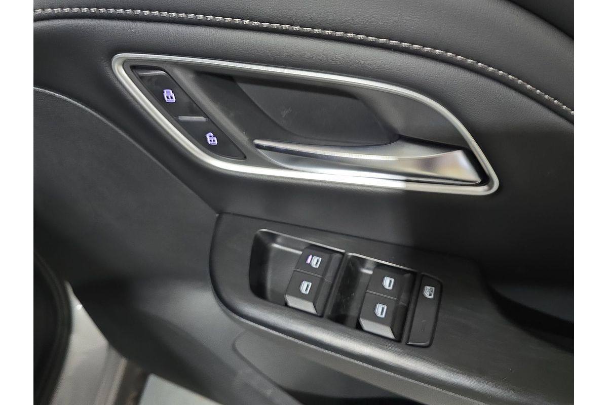 2025 MG ZS Essence ZS32