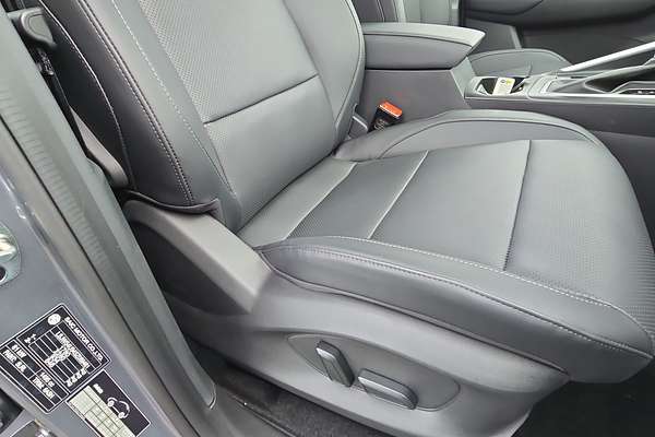 2025 MG ZS Essence ZS32