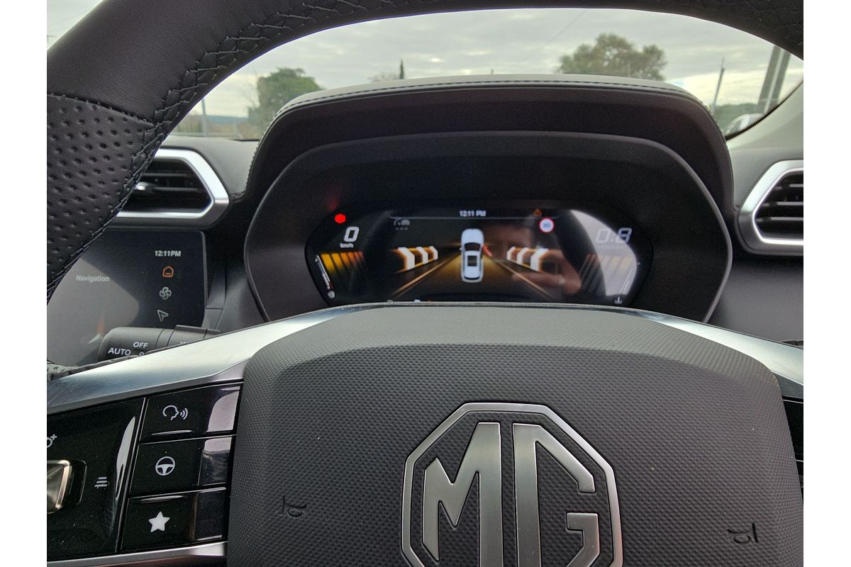 2025 MG ZS Essence ZS32
