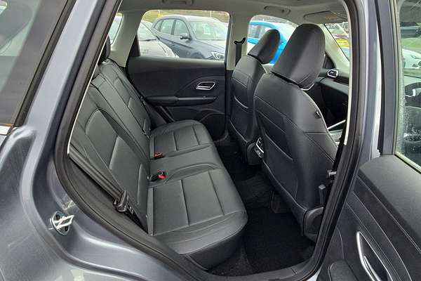 2025 MG ZS Essence ZS32