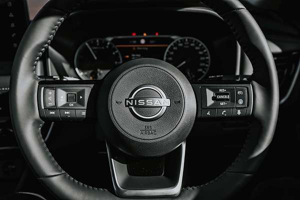 2025 Nissan X-TRAIL ST-L e-POWER T33
