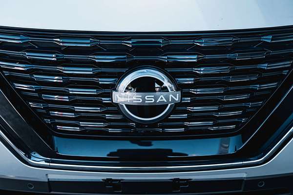 2025 Nissan X-TRAIL ST-L e-POWER T33
