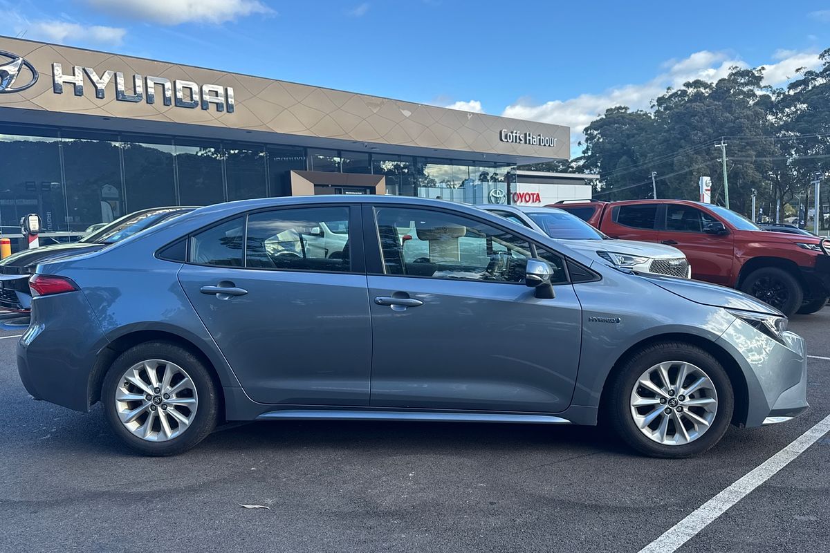 2022 Toyota Corolla Ascent Sport Hybrid ZWE219R