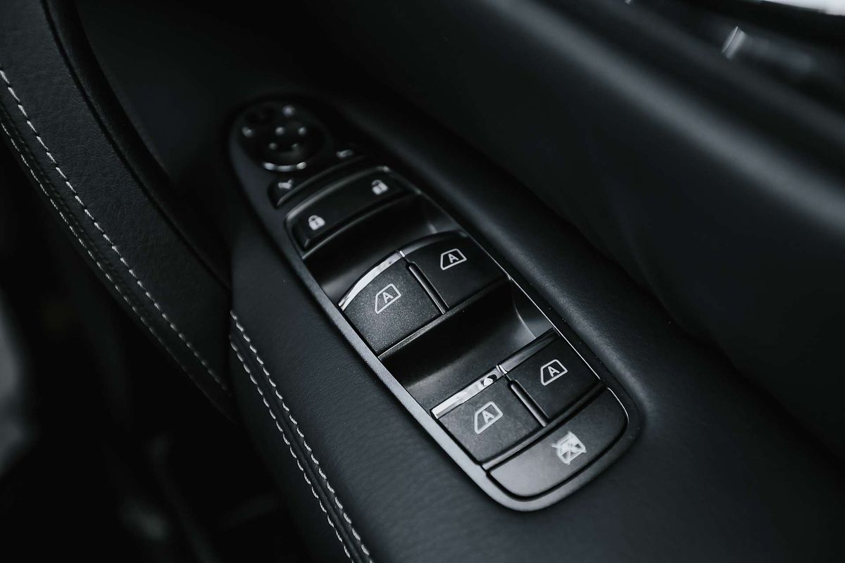 2025 Nissan Patrol Ti-L Y62