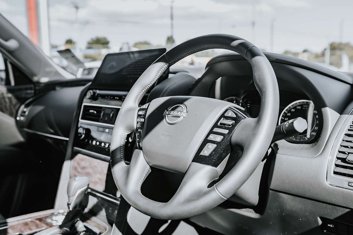 2025 Nissan Patrol Ti-L Y62