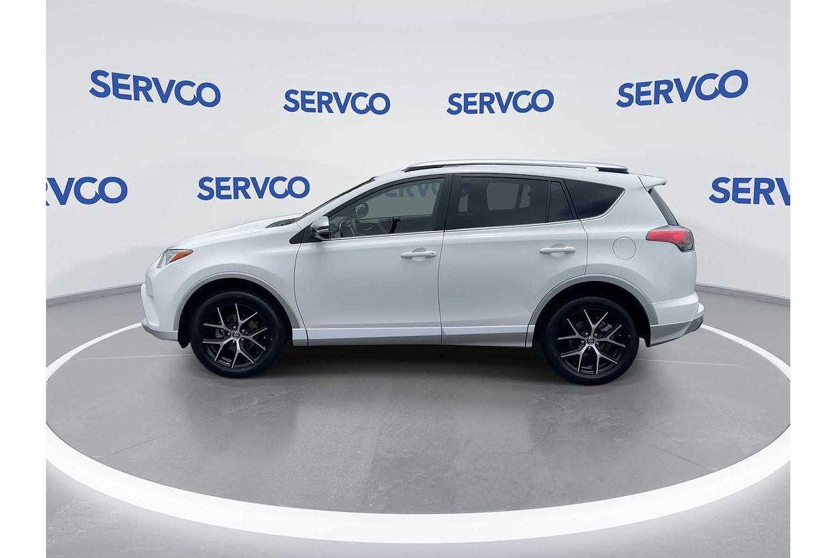 2016 Toyota RAV4 SE