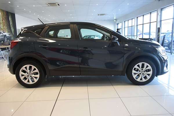 2022 Renault Captur Life XJB