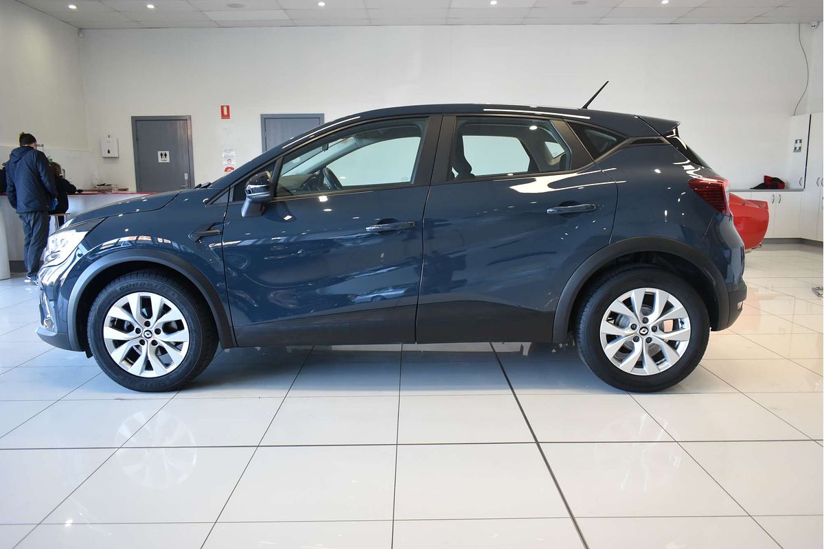 2022 Renault Captur Life XJB