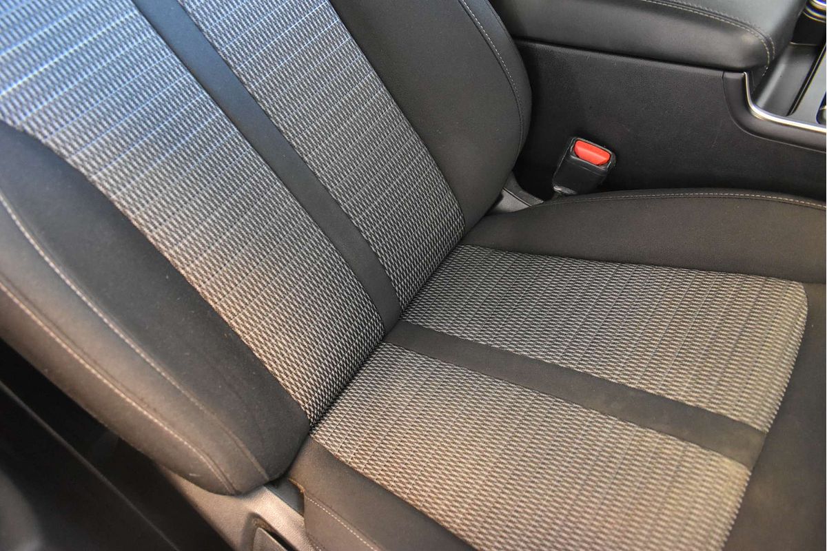 2022 Kia Sorento S MQ4