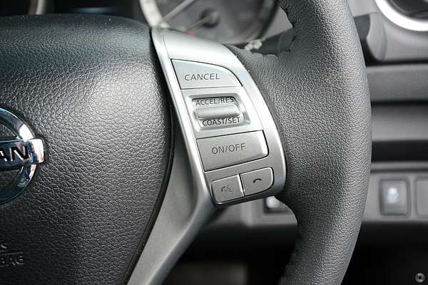 2015 Nissan Navara ST D23 4X4