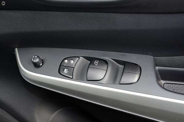 2015 Nissan Navara ST D23 4X4