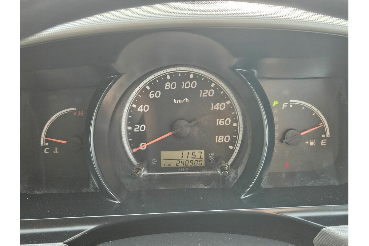 2012 Toyota Hiace KDH201R LWB
