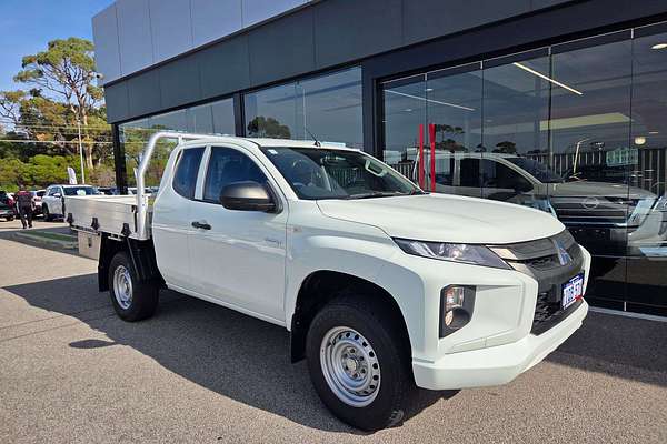 2020 Mitsubishi Triton GLX MR 4X4