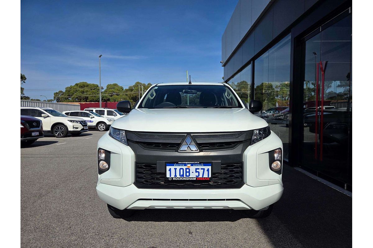 2020 Mitsubishi Triton GLX MR 4X4