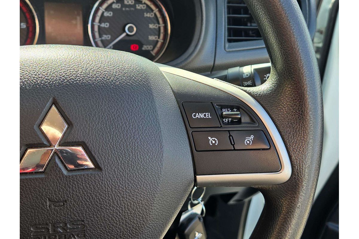 2020 Mitsubishi Triton GLX MR 4X4