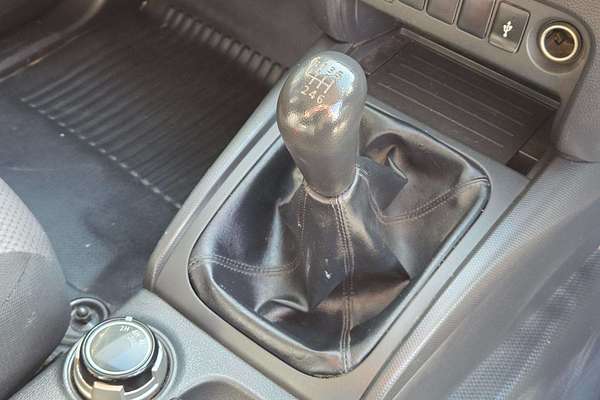 2020 Mitsubishi Triton GLX MR 4X4