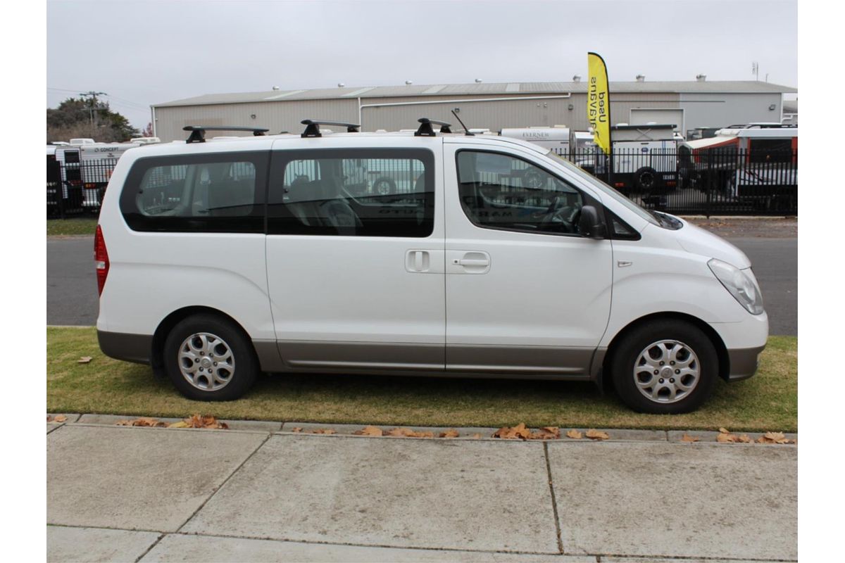 2014 Hyundai iMax TQ-W