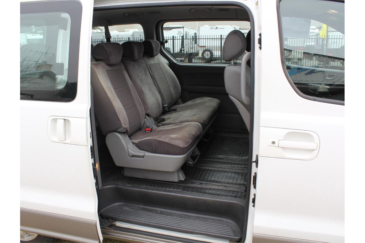 2014 Hyundai iMax TQ-W
