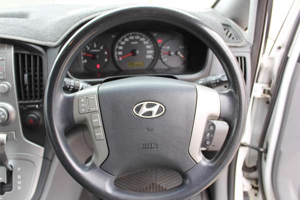 2014 Hyundai iMax TQ-W