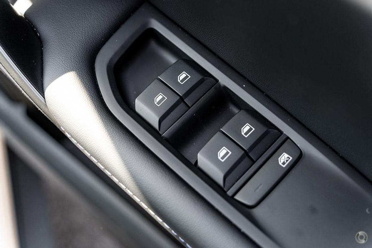 2025 MG MG4 Excite 51 125kW MEH32