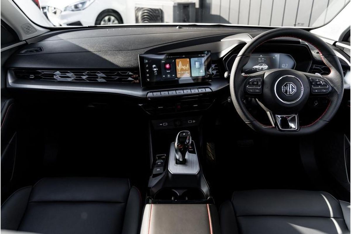 2024 MG MG5 Essence