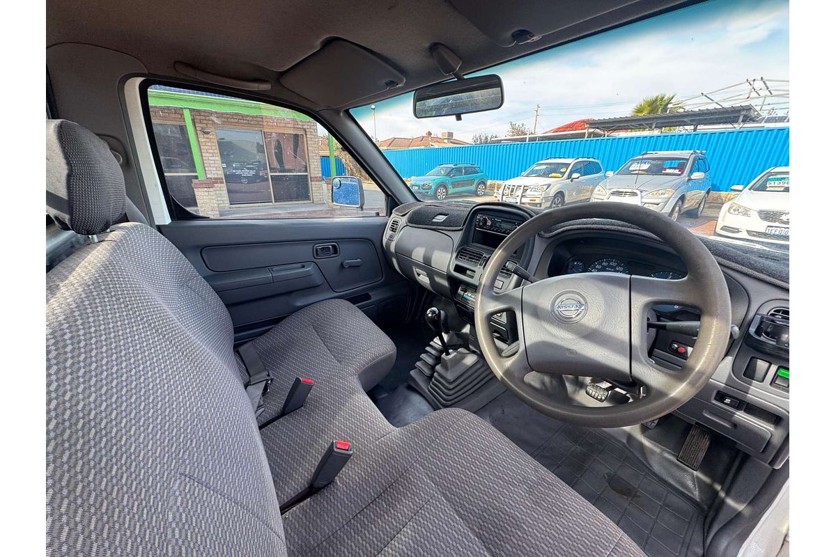 2008 Nissan Navara DX D22 2WD