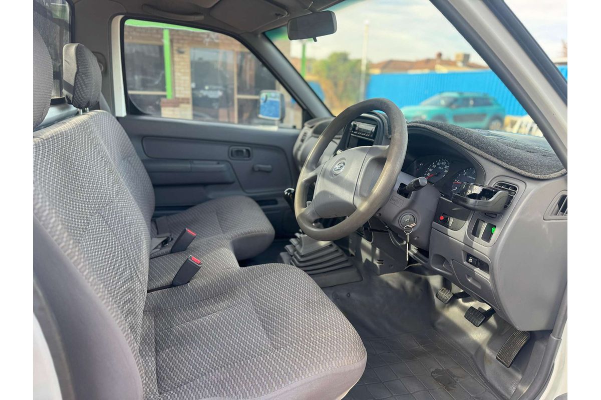 2008 Nissan Navara DX D22 2WD